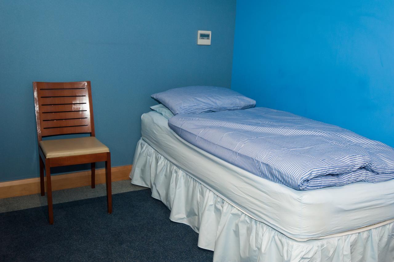 Russell Scott Backpackers Hostel Leeds  Exteriör bild