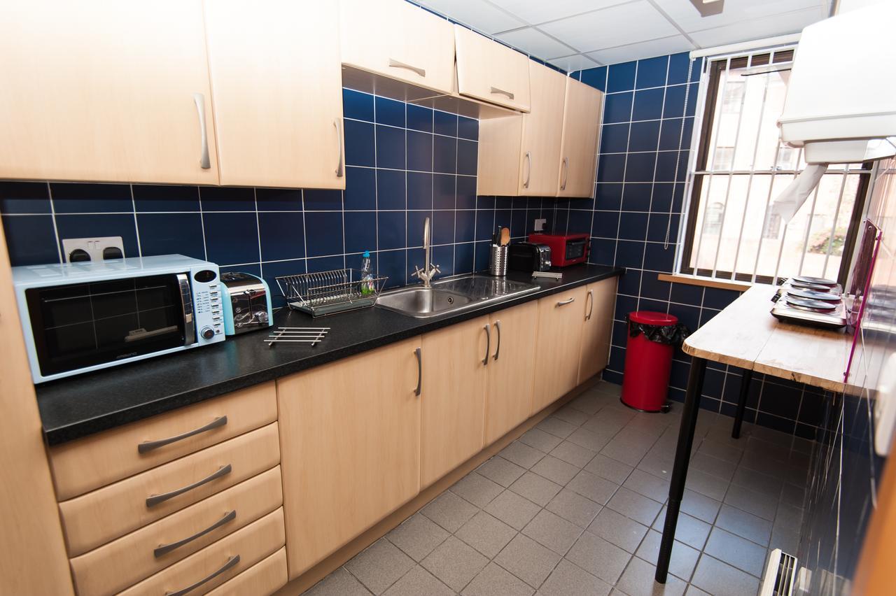 Russell Scott Backpackers Hostel Leeds  Exteriör bild