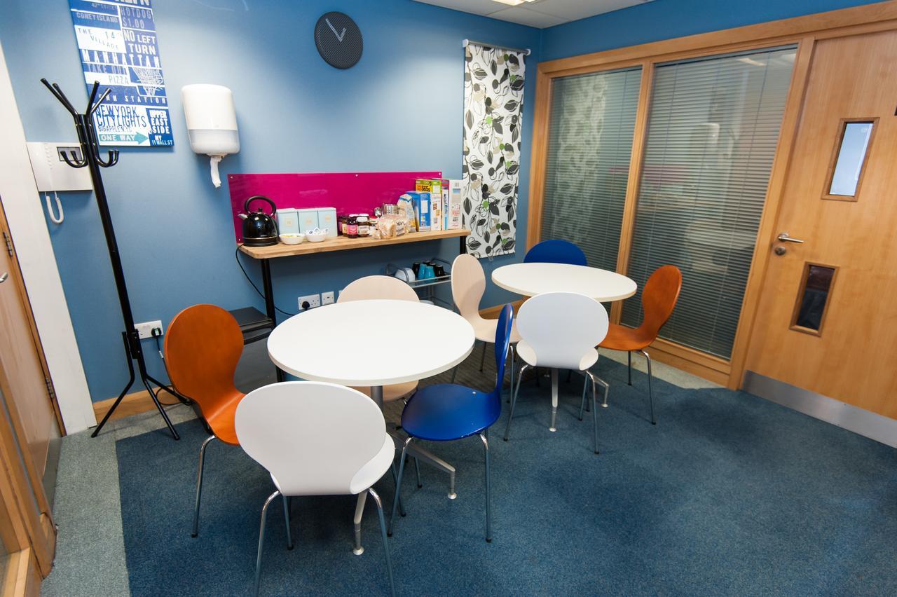 Russell Scott Backpackers Hostel Leeds  Exteriör bild