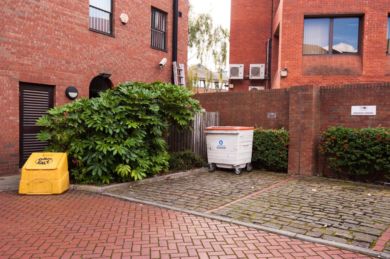 Russell Scott Backpackers Hostel Leeds  Exteriör bild